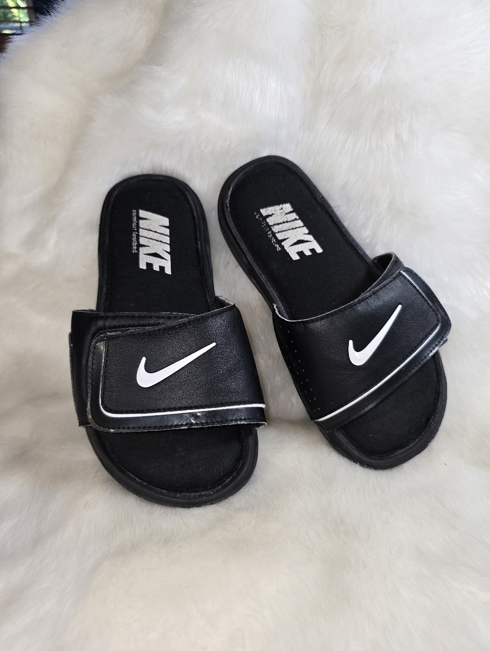 Nike Comfort Slide 2 Kids Black Slide Sandals with White Swoosh Accent